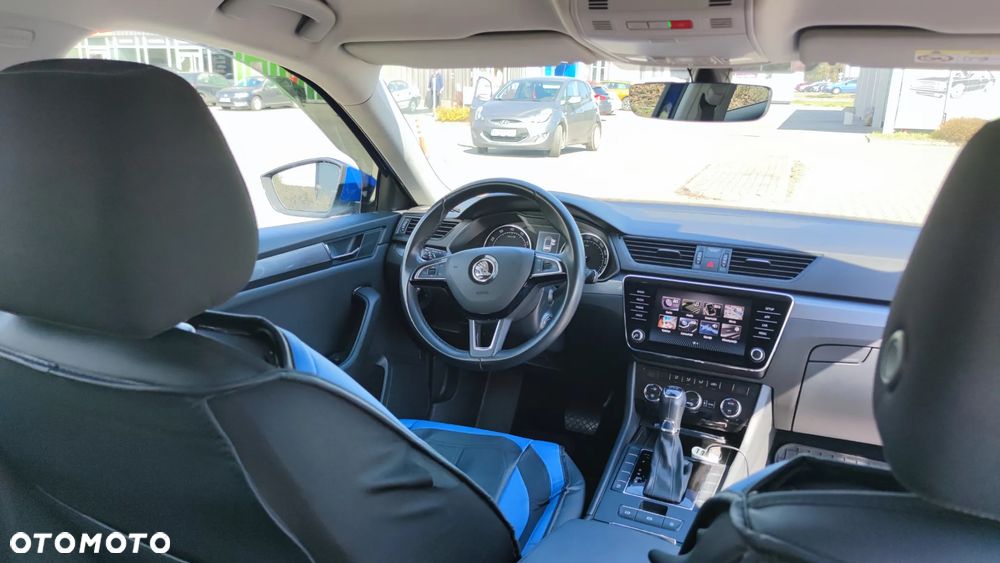 Skoda Superb 1.5 TSI ACT Active DSG - 8