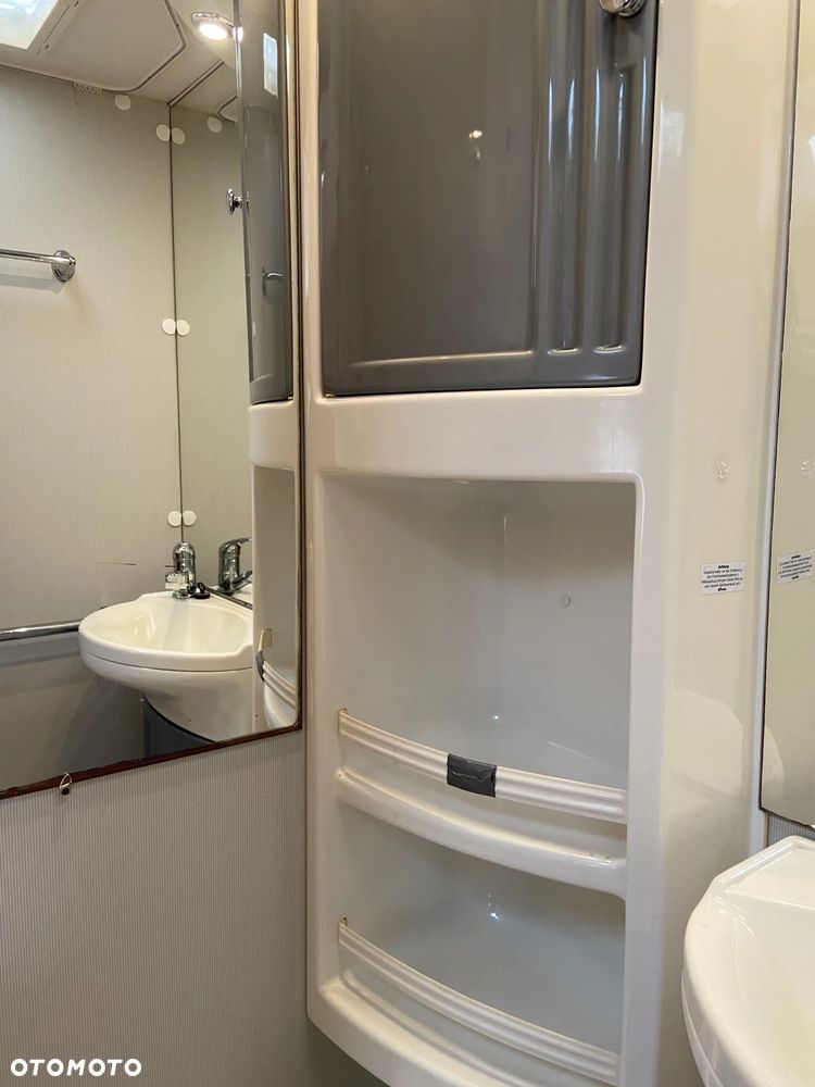 Dethleffs Camper 490 TK - 9