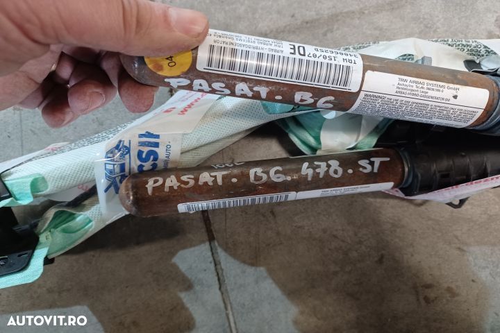 Airbag cortina stanga 3C0880742D Volkswagen VW Passat B6 [2005 - 2010 - 2