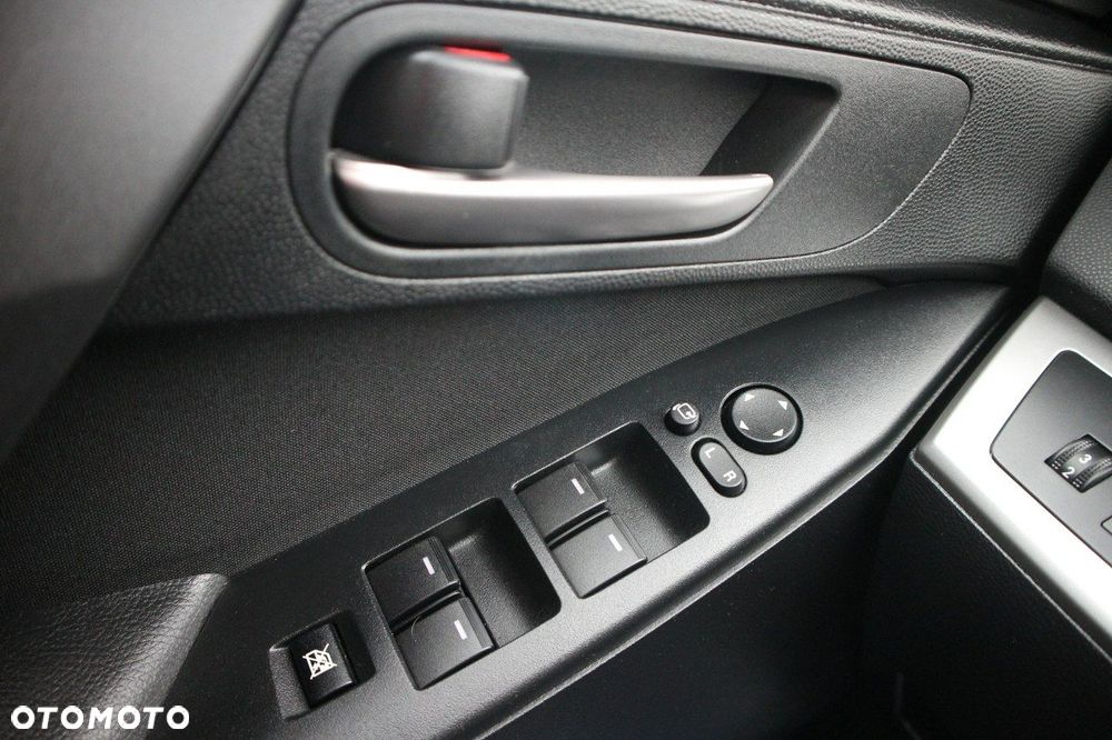 Mazda 3 2.0 MZR DISI Exclusive-Line - 15