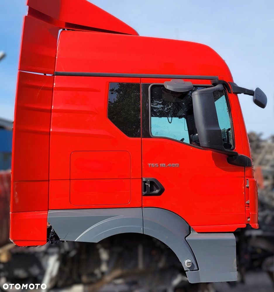 SZKIELET KABINY DRZWI MASKA BEZ ŚRODKA MAN TGS TG3 NOWY MODEL !!! 2023 !!! - 3