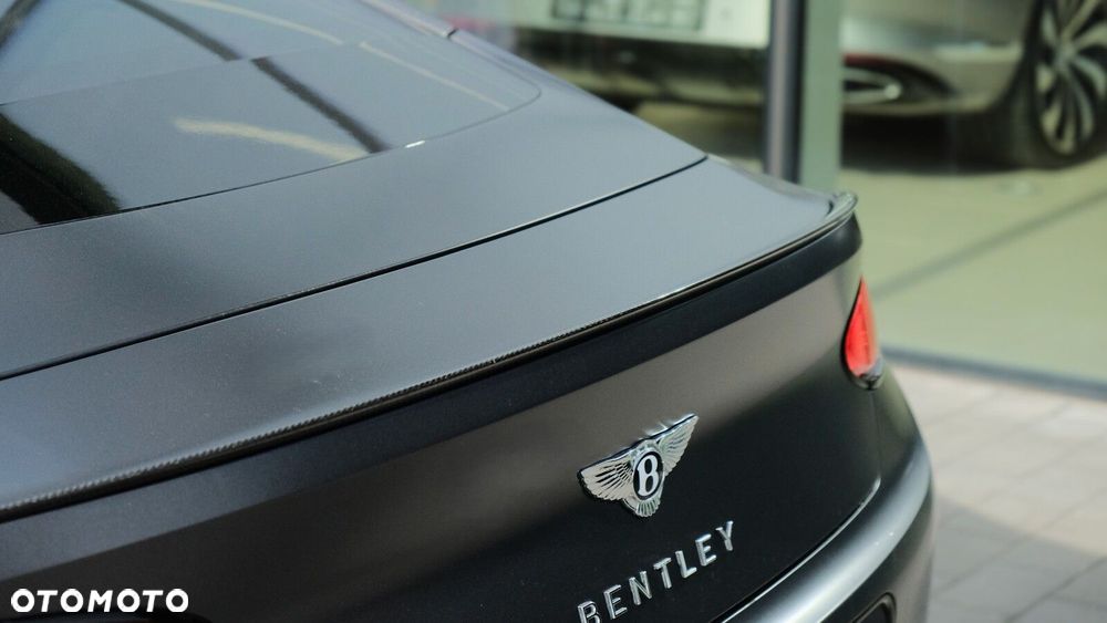 Bentley Continental GT - 24