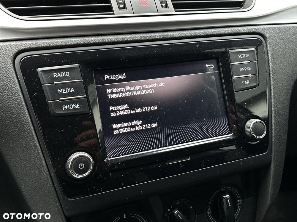 Skoda RAPID 1.0 TSI Ambition - 25