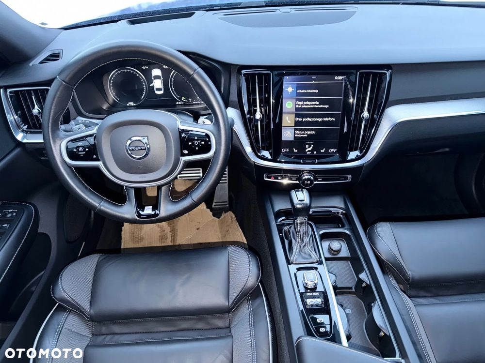 Volvo S60 T6 AWD Geartronic RDesign - 22