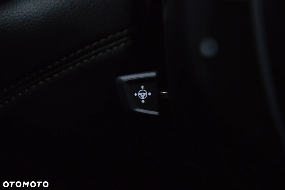 BMW Seria 7 750d xDrive sport - 25