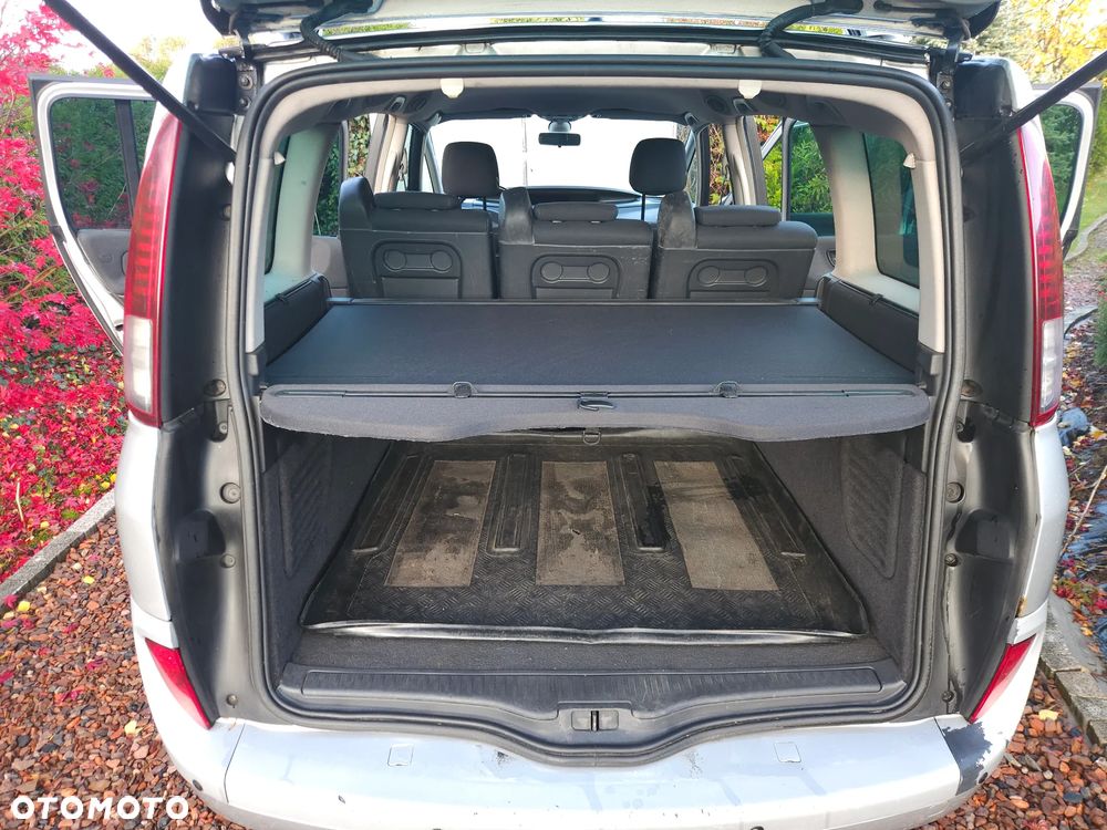 Renault Espace 2.0 dCi Voyage - 10