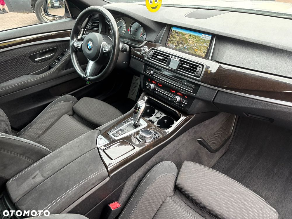 BMW Seria 5 525d xDrive - 19