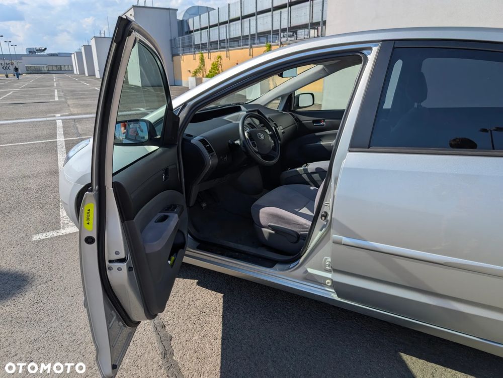 Toyota Prius 1.5 VVT-i Sol (nav) - 14