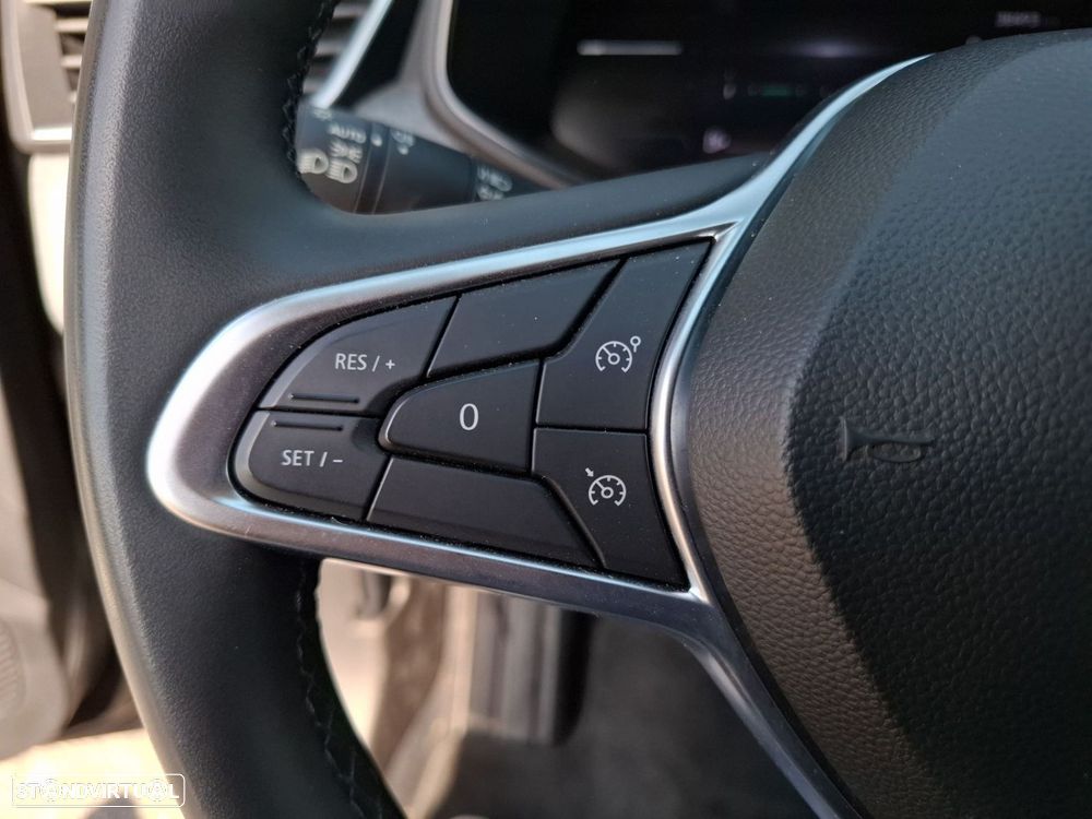 Renault Clio 1.0 TCe Evolution - 16