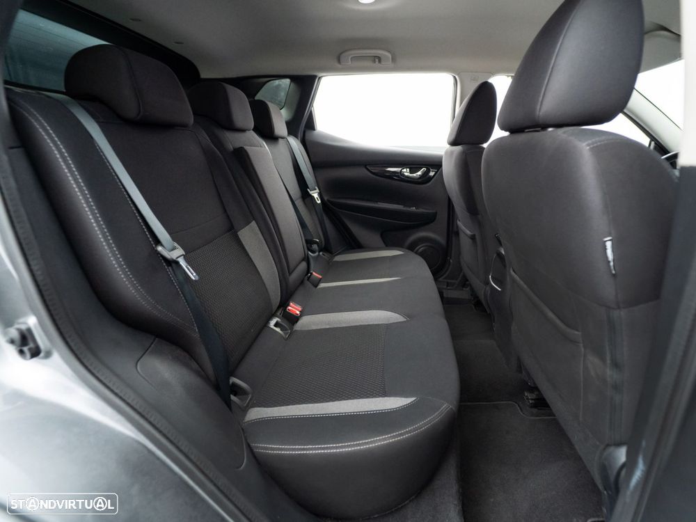 Nissan Qashqai 1.5 dCi N-Style DCT - 30