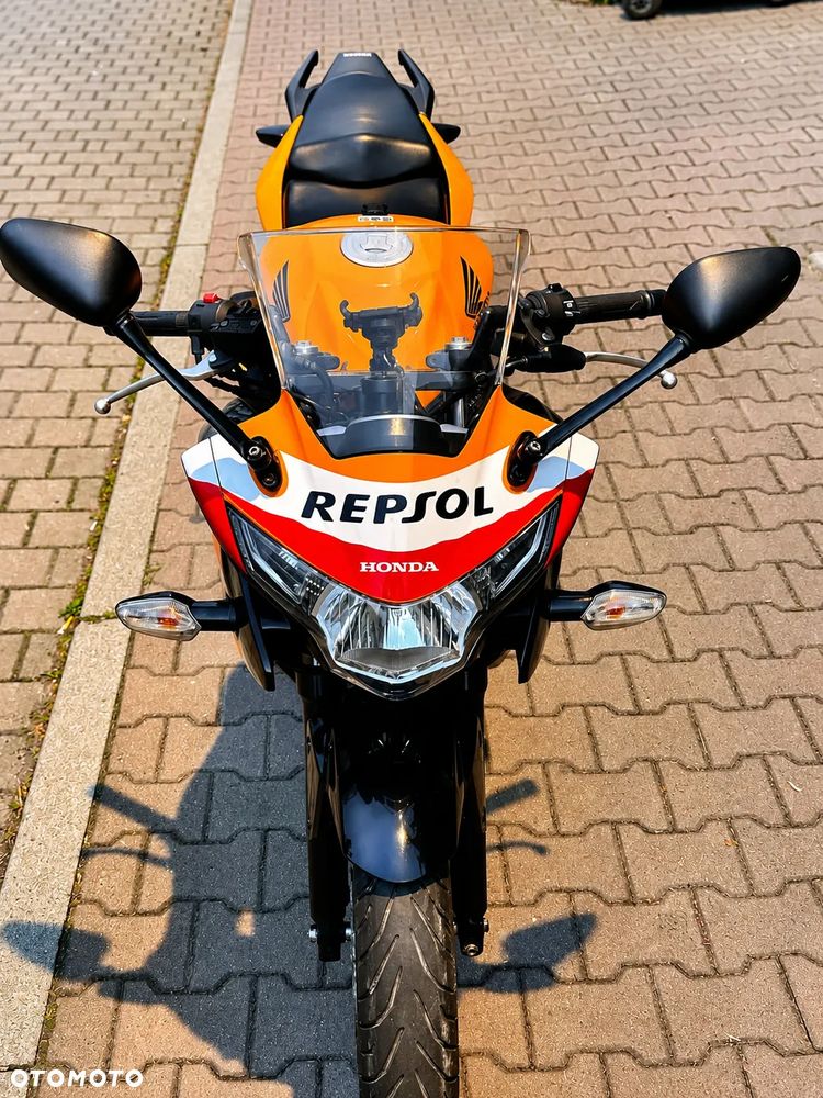 Honda CBR - 3
