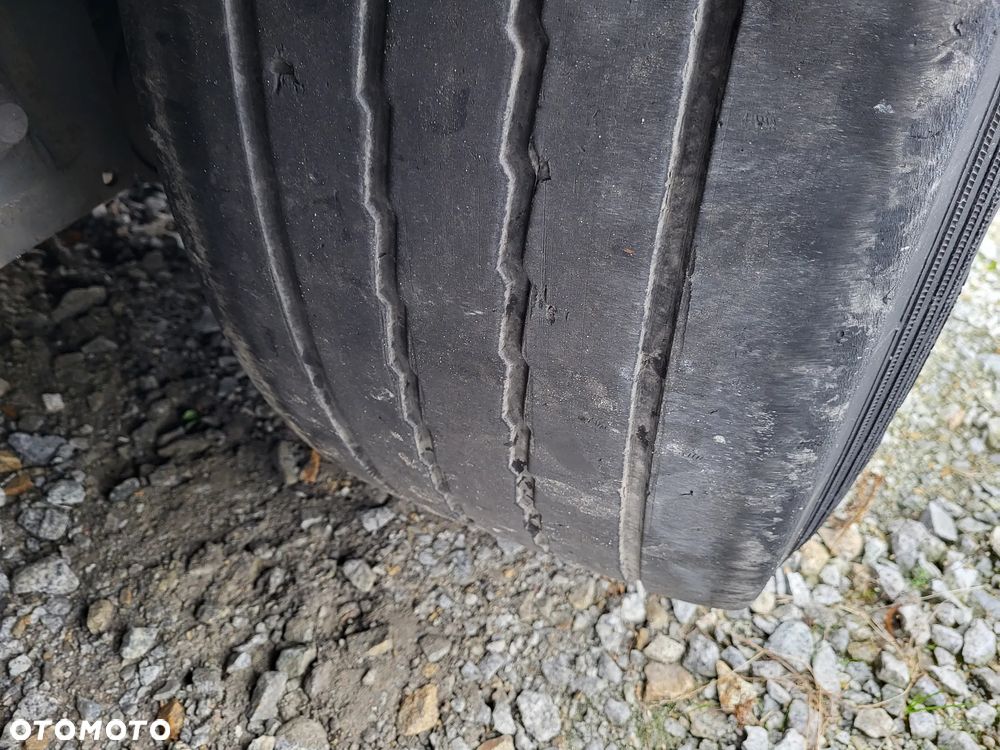 Krone Standard, Oś podnoszona - 8