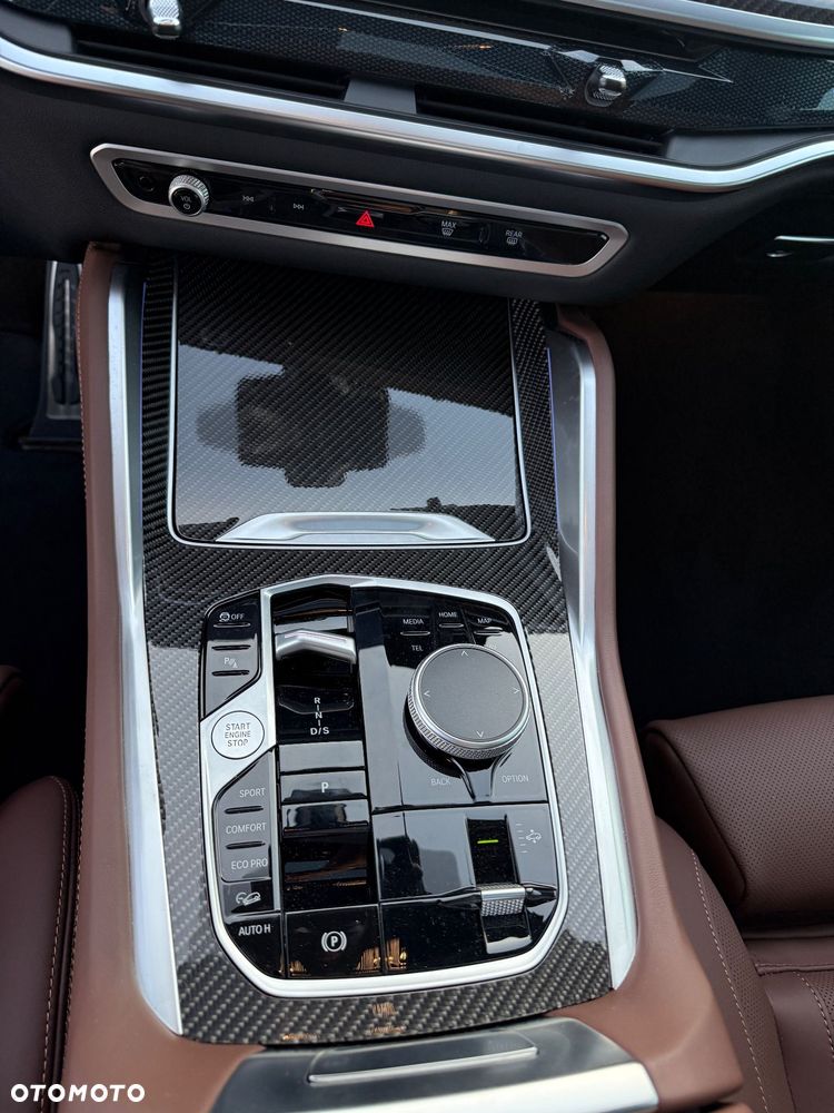 BMW X6 - 16