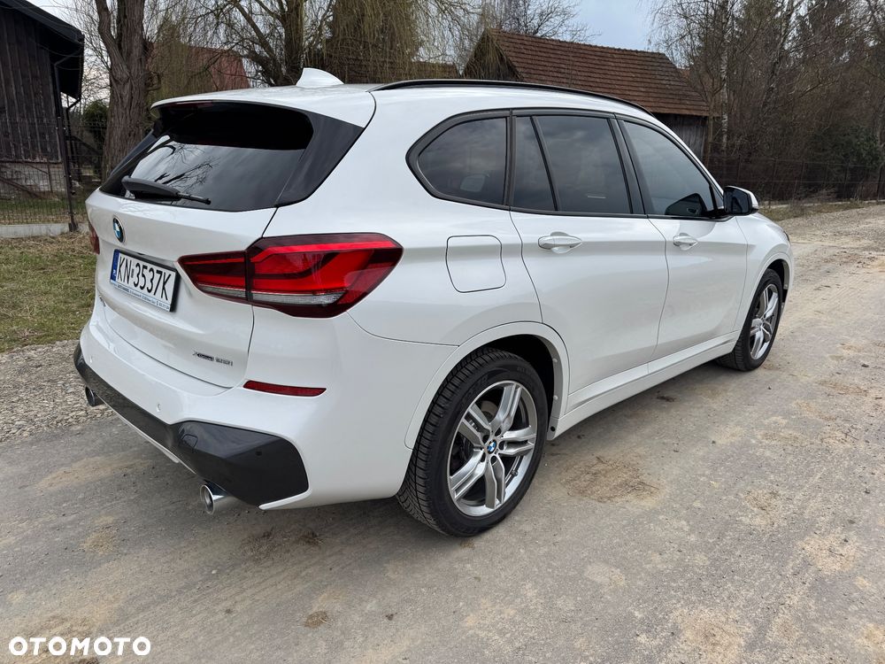 BMW X1 xDrive28i Sport Line - 7