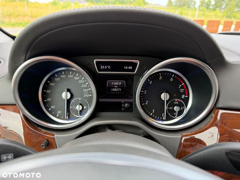Mercedes-Benz GL 500 4-Matic - 15