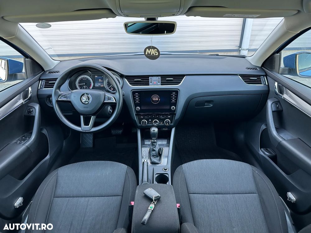 Skoda Octavia 2.0 TDI DSG Style - 5