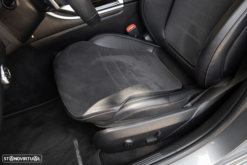 Mercedes-Benz C 300 d AMG Line - 15