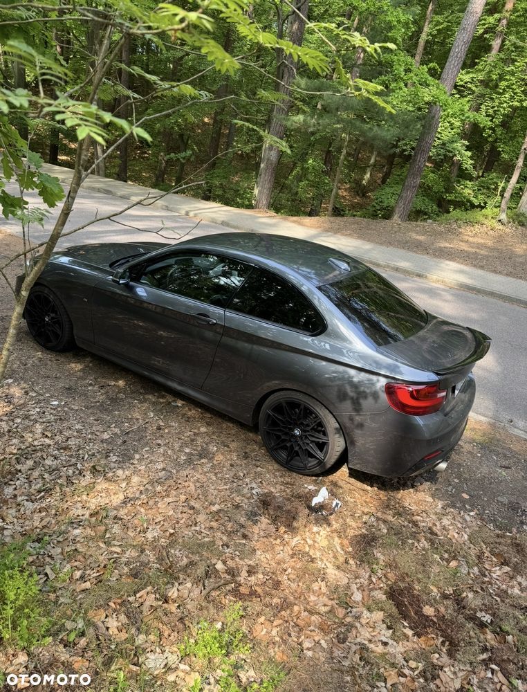 BMW Seria 2 218d - 40