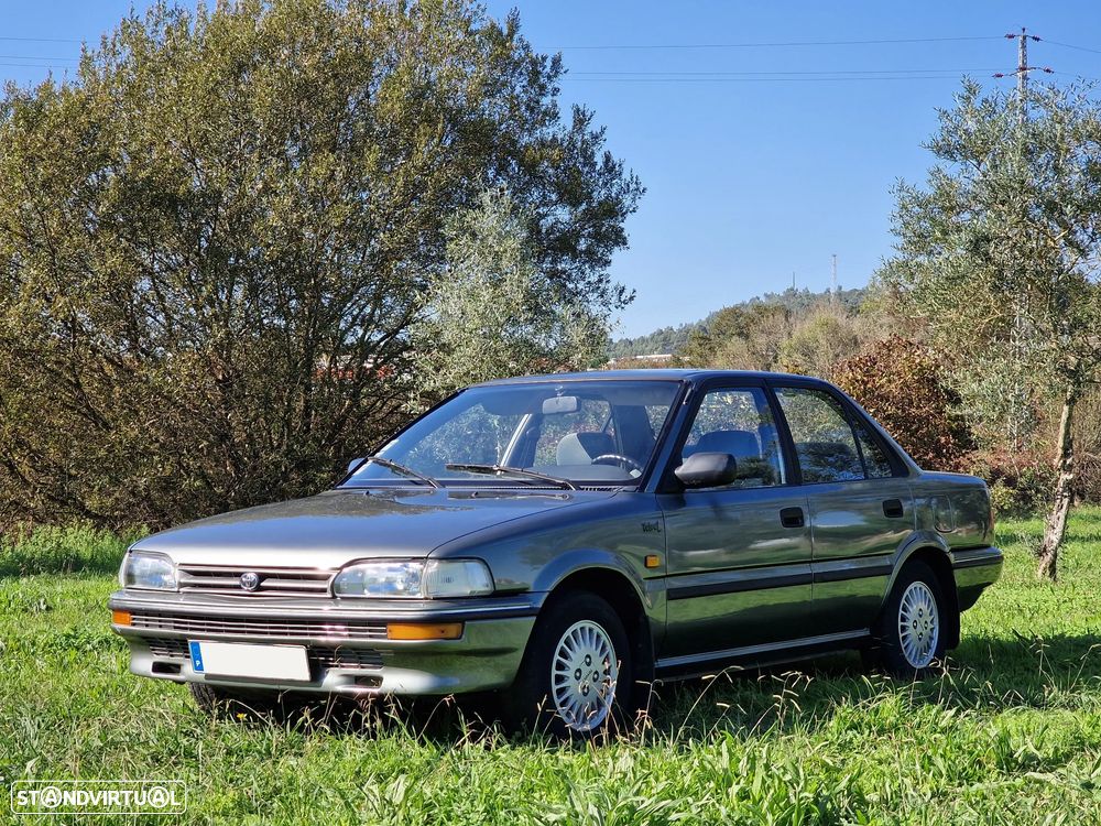 Toyota Corolla 1.3 Gold Line - 2