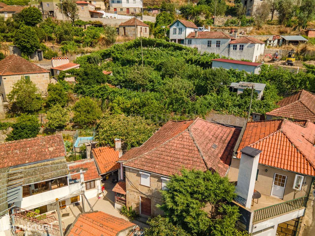Moradia para renovar em Sequeiros, Ancede Baião - Grande imagem: 2/32
