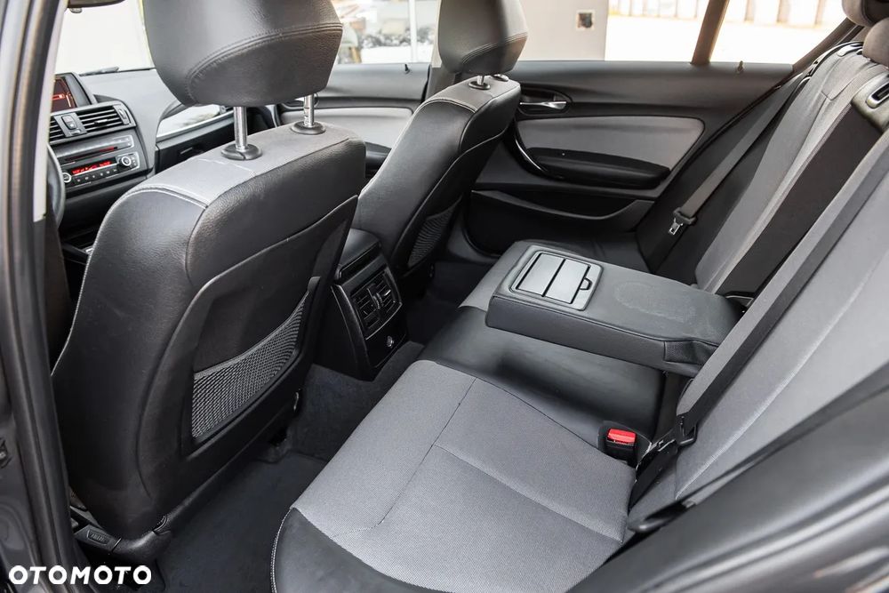 BMW Seria 1 118i - 27
