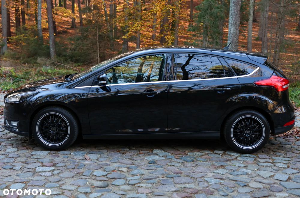 Ford Focus 1.5 EcoBoost Start-Stopp-System COOL&CONNECT - 2