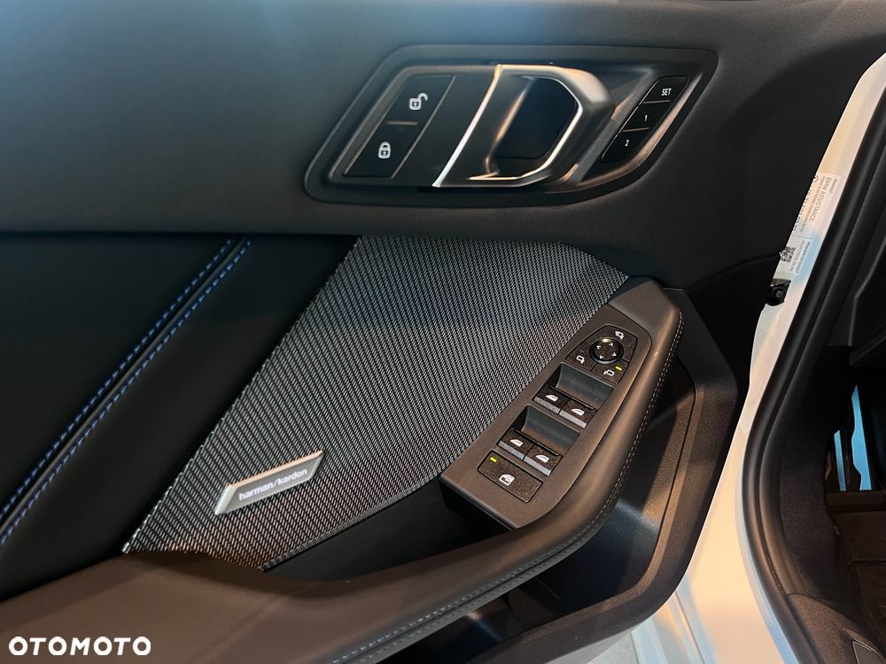 BMW Seria 1 - 20