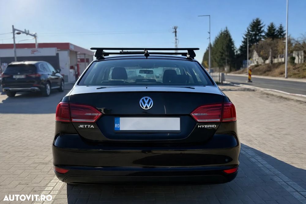 Volkswagen Jetta 1.4 DSG - 3