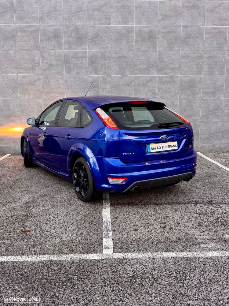 Ford Focus 2.5 VCT ST - 3