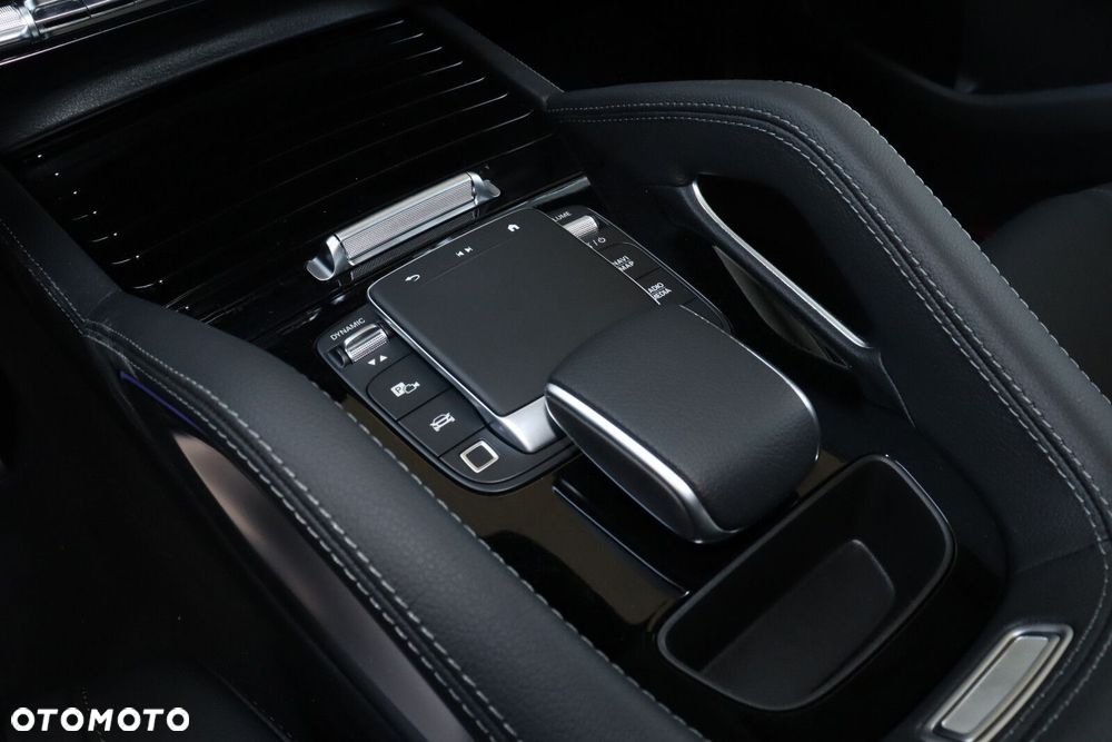 Mercedes-Benz GLE - 13