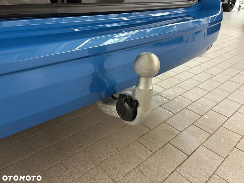 Volkswagen Multivan - 36