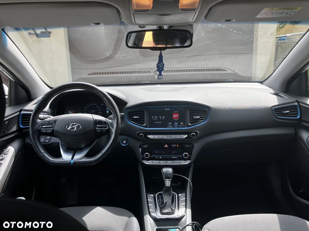 Hyundai IONIQ Hybrid Business - 9