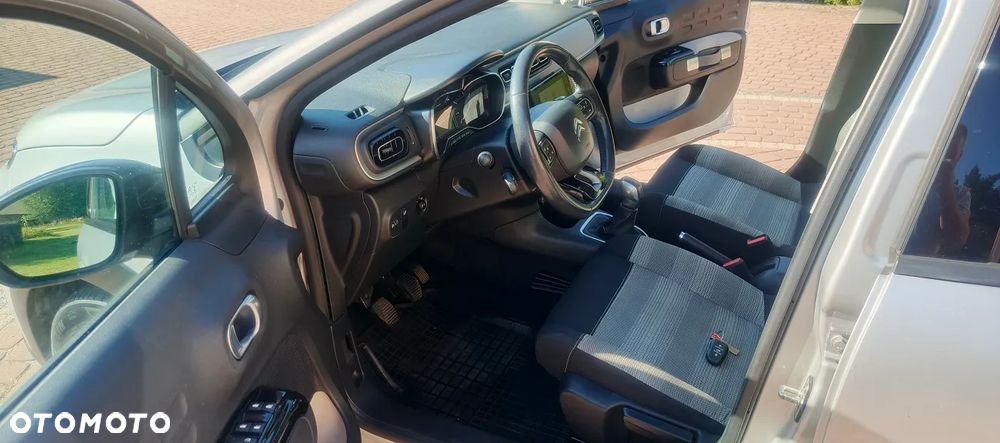 Citroën C3 1.2 PureTech Shine - 16