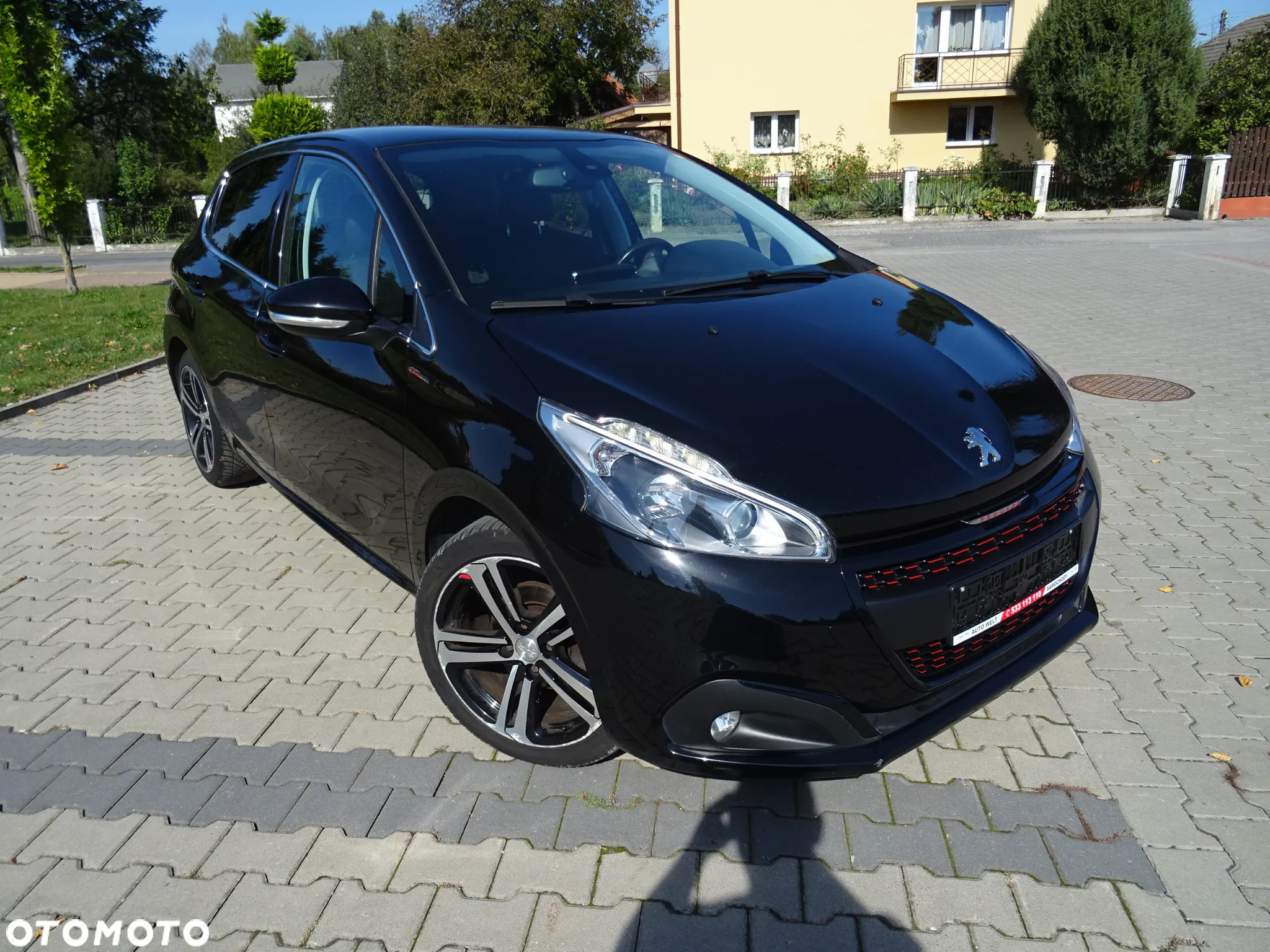 Peugeot 208 PureTech 110 Stop & Start Allure - 2