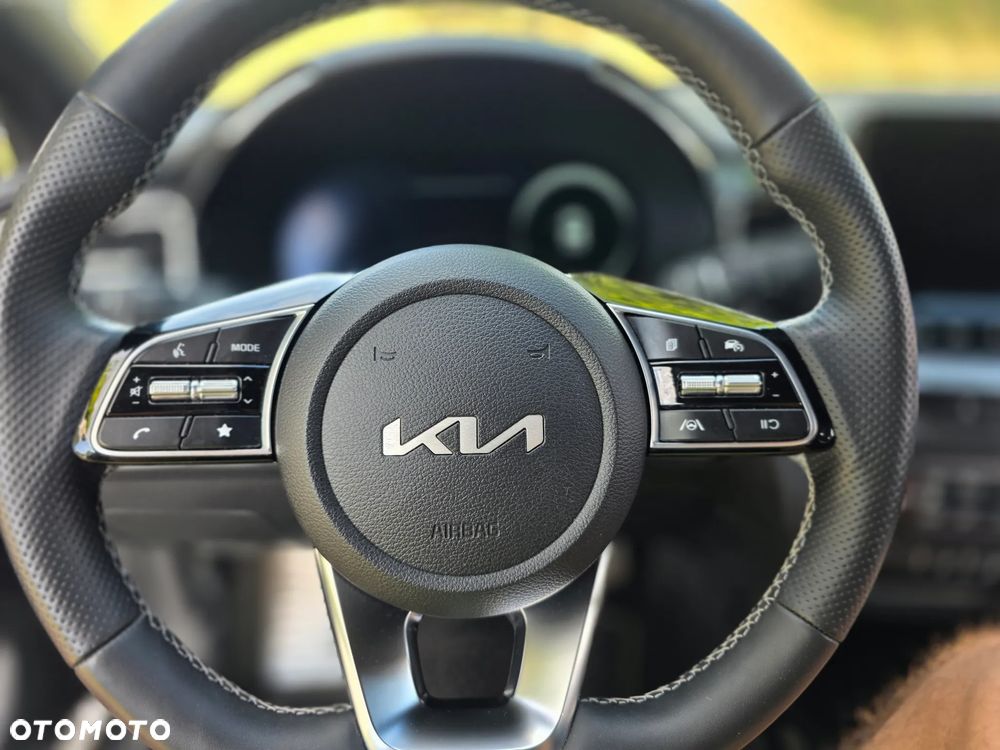 Kia ProCeed - 38