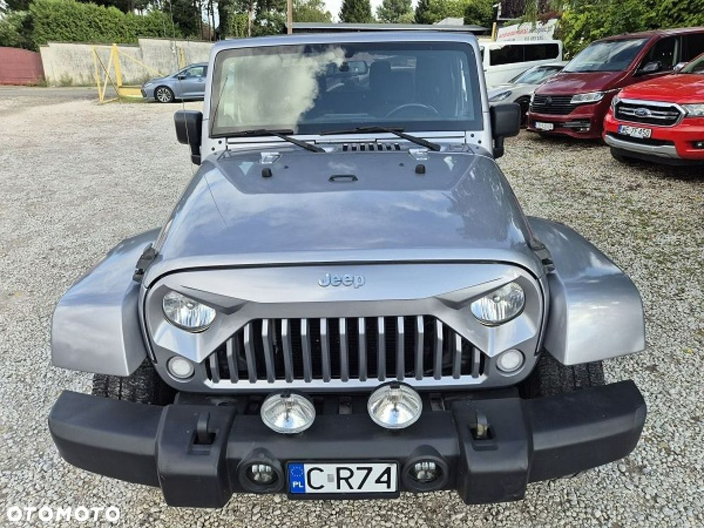 Jeep Wrangler - 17