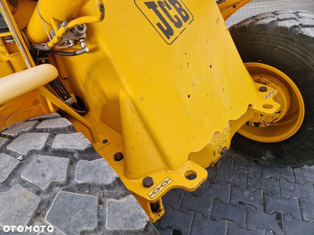 JCB 407 - 15