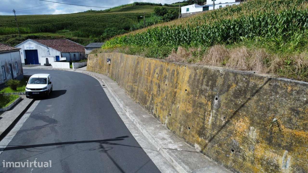 Terreno com Vista Mar em Ponta Garça, Vila Franca do Campo - Grande imagem: 5/6