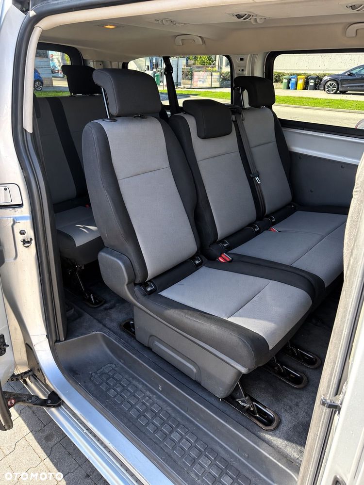 Peugeot Expert Kombi Long 2,8t - 10