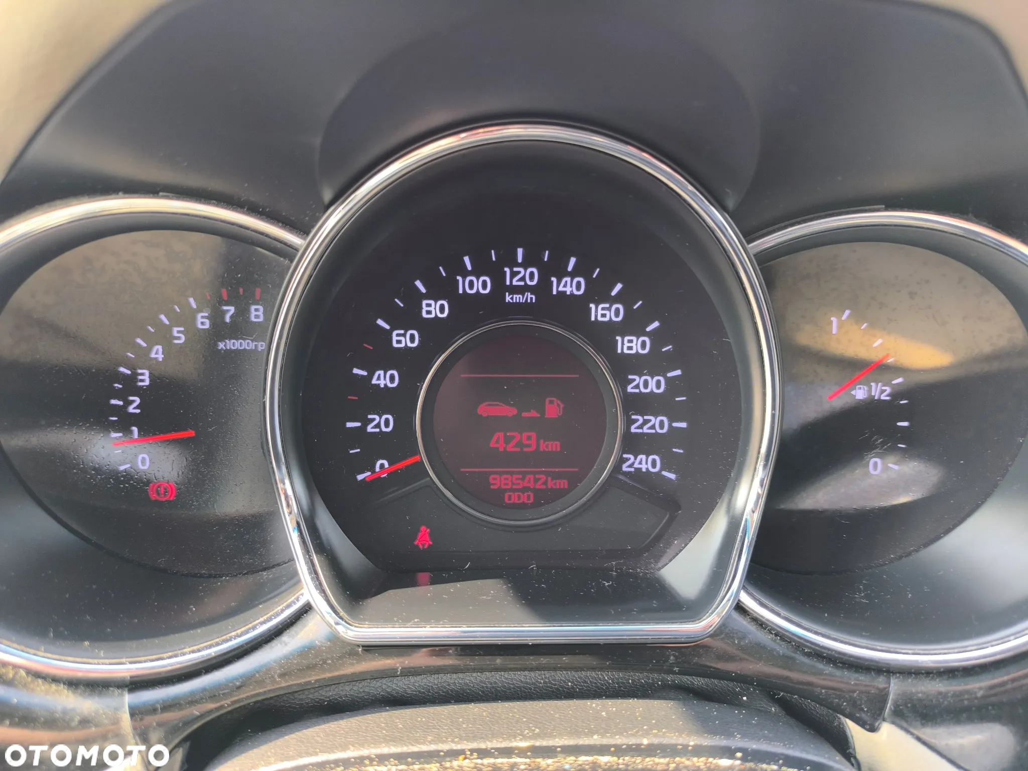 Kia Ceed Cee'd 1.4 L - 8