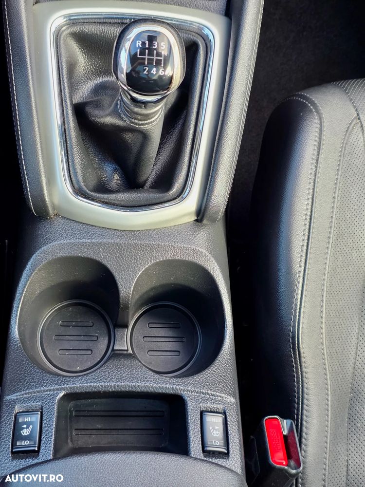 Nissan Qashqai 1.5 DCI Start/Stop Tekna - 24