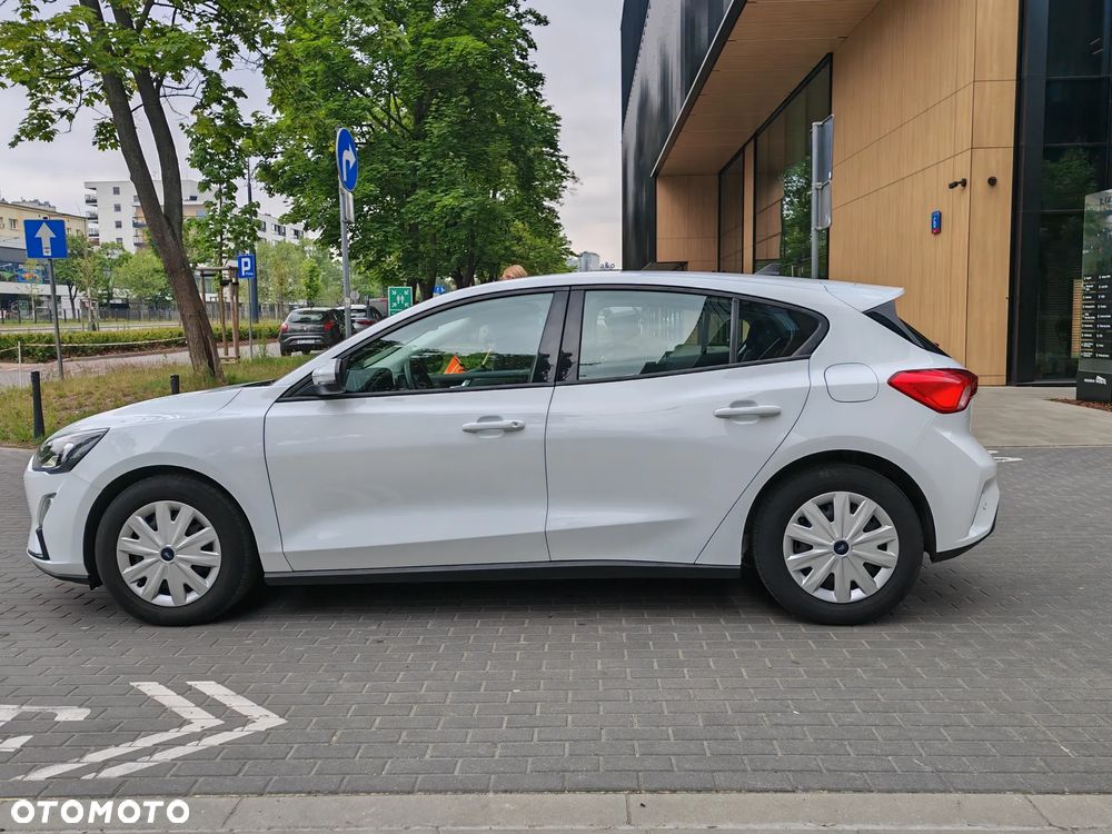 Ford Focus 1.5 EcoBlue Trend - 4
