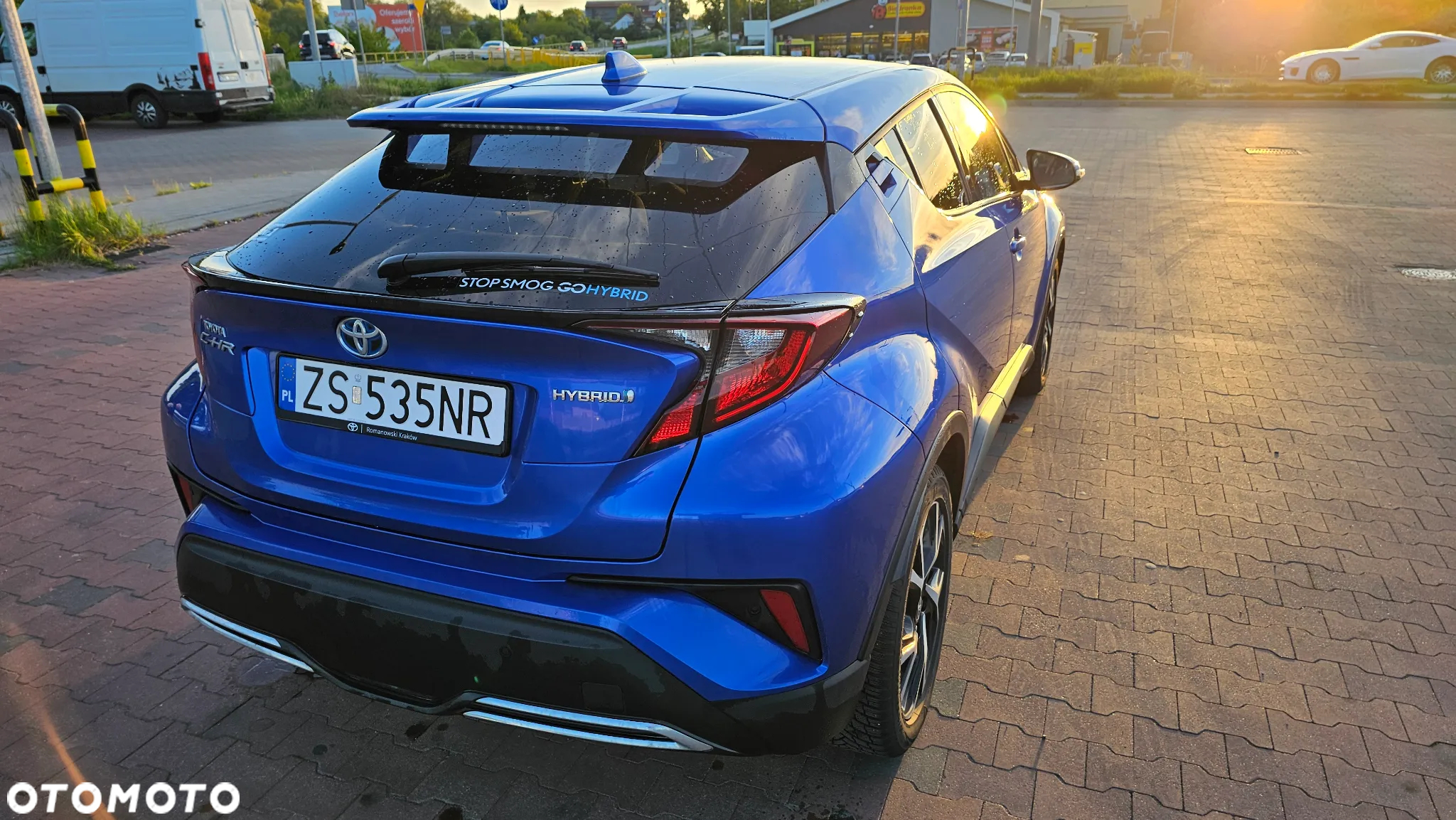 Toyota C-HR - 7