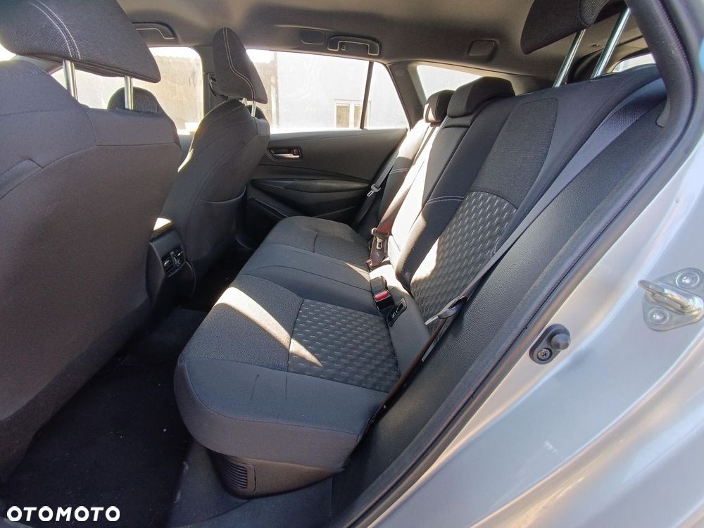 Toyota Corolla - 9