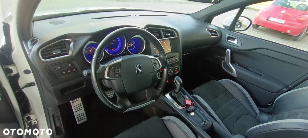 DS Automobiles DS 4 - 23