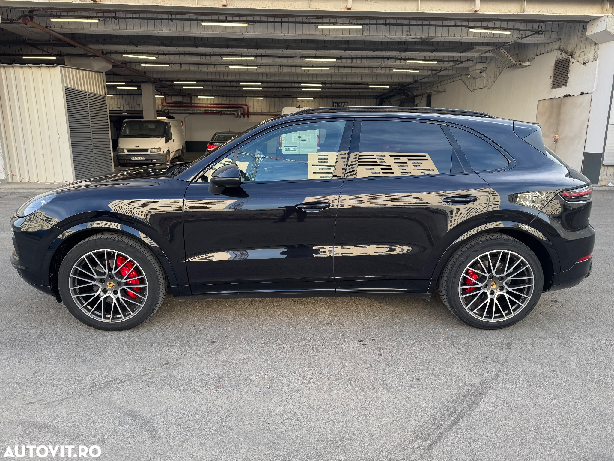 Porsche Cayenne - 14