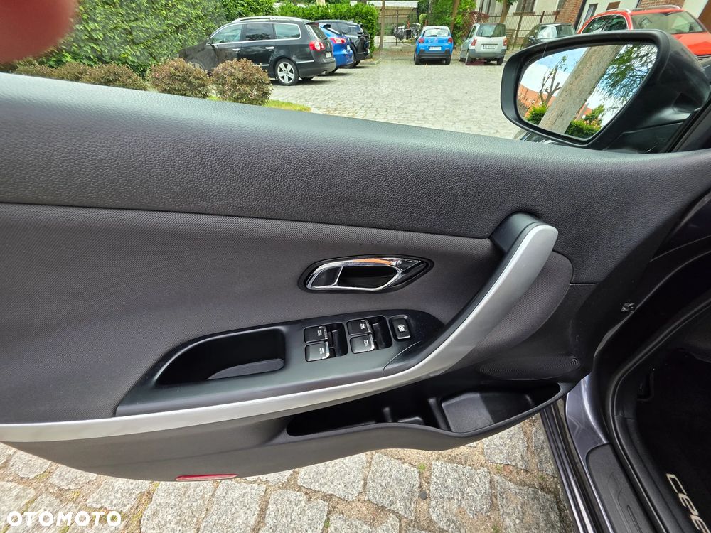 Kia Ceed 1.4 CVVT Dream Team Edition - 17