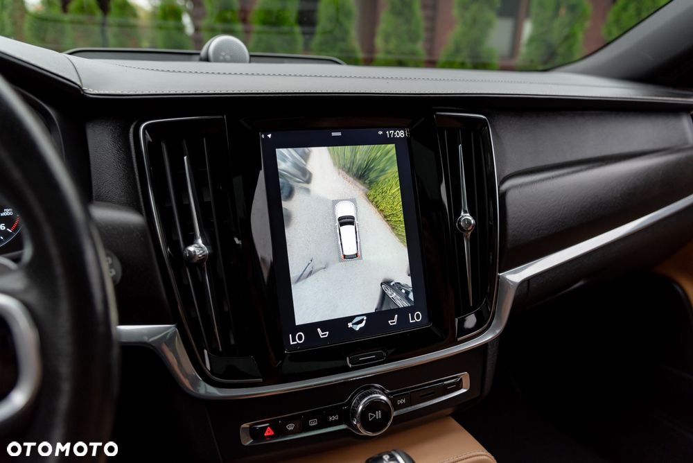 Volvo V90 Cross Country D5 AWD Geartronic Pro - 34