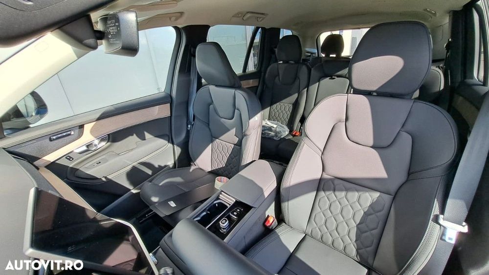 Volvo XC 90 T8 AWD PHEV Plus Dark - 12
