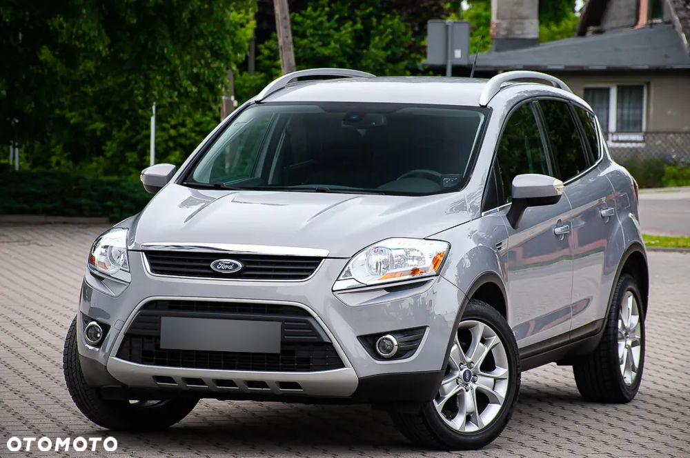 Ford Kuga 2.0 TDCi 2x4 Titanium - 35